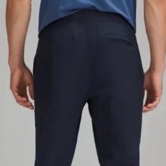 Lululemon ABC Jogger in Oil Blue *NEW WITH TAGS* M - Picture 3 of 3